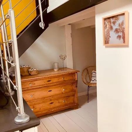 Maison En Pierre De70 M2 Au Coeur D'un Hameau *